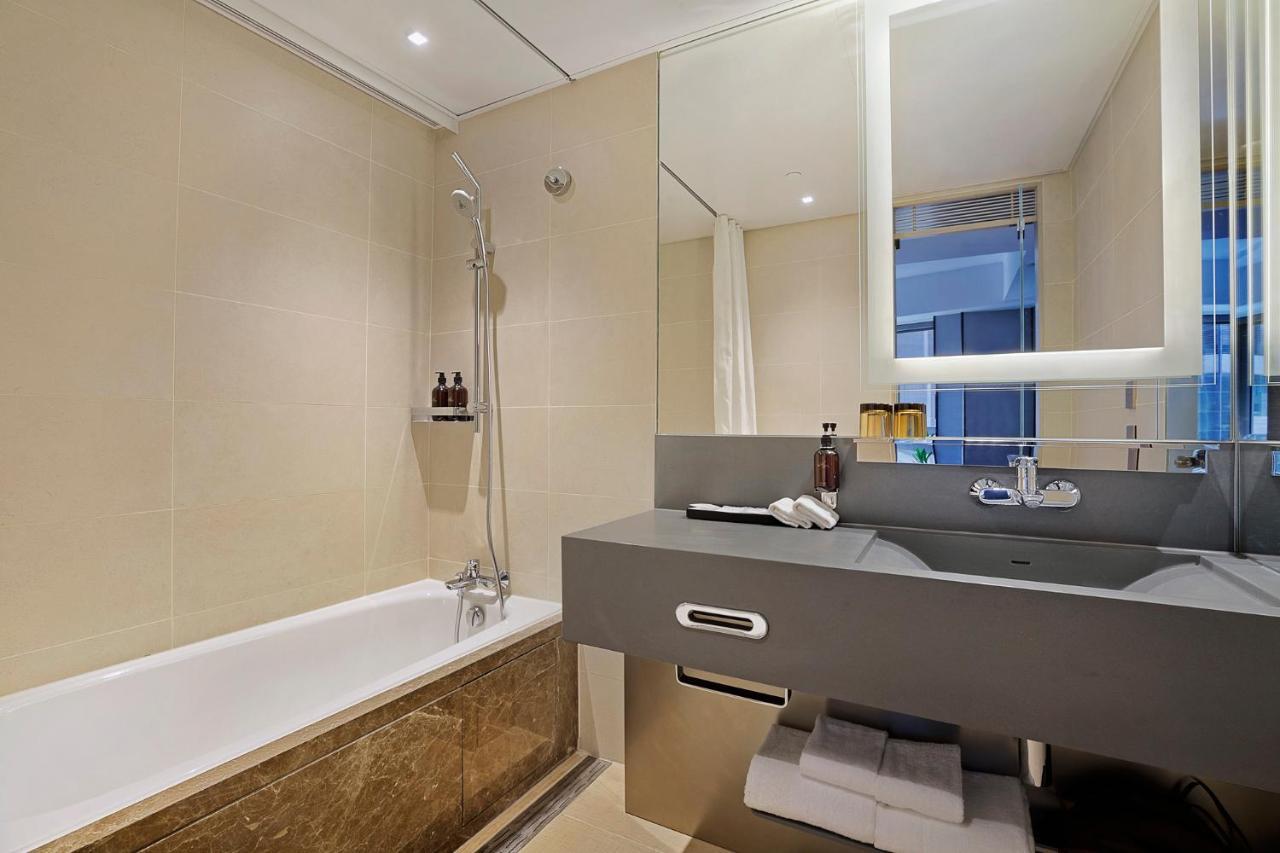 Hotel Alexandra Hong Kong Luaran gambar